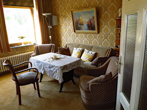 Wohnzimmer im Erdgeschoss - 