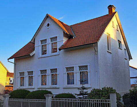 Straßenansicht - Einfamilienhaus mit 182,00 m² in Bad Oeynhauen zum Kaufen