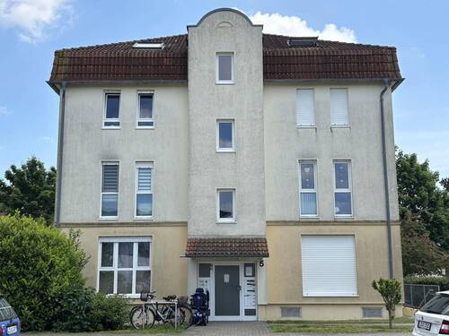 Hausansicht - 2 Wohnungen in einem Haus in Markranstädt als Paket