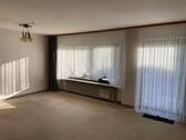 Wohnzimmer - 5 Zimmer Reihenmittelhaus zum Kaufen in Eckental