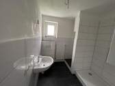 Badezimmer - 2 Zimmer Etagenwohnung zur Miete in Herne