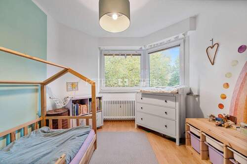 Kinderzimmer (halbes Zimmer) - Etagenwohnung mit 70,00 m² in Hamburg zum Kaufen