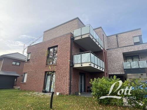 Außenansicht - 3 Zimmer Etagenwohnung zur Miete in Apen / Augustfehn