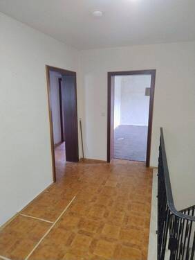 Hausflur / Treppenhaus - 