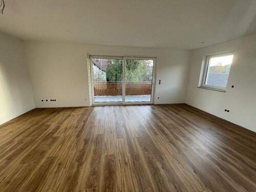 Zum Wohlfühlen - NEU! Moderne Wohflühlwohnung mit schönem Balkon!