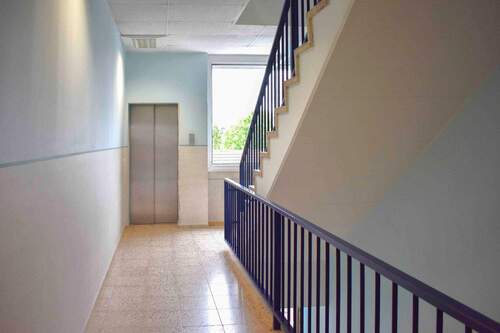 Aufzug Treppenhaus - 