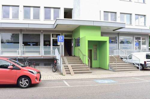 Eingangsbereich Ärztehaus - 