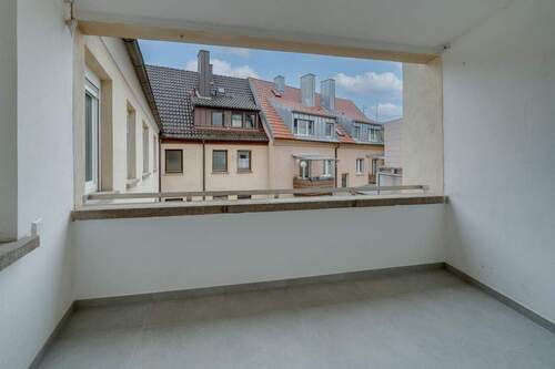Balkon - Etagenwohnung mit 89,50 m&sup2; in Würzburg zur Miete