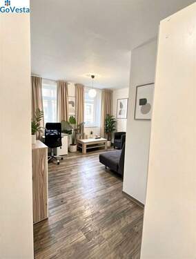 Wohnzimmer - 4 Zimmer Etagenwohnung zur Miete in Leipzig