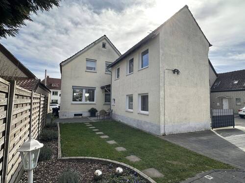Gartenansicht - 4 Zimmer Mehrfamilienhaus, Wohnhaus in Bünde