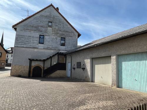 Seitenansicht - Einfamilienhaus mit 140,00 m² in Seesbach zum Kaufen
