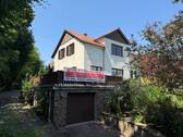 Bild 1 - Großzügiges Grundstück mit zwei Einfamilienhäusern in bevorzugter Lage von Weinböhla