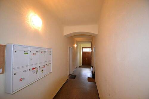 e (11).JPG - Etagenwohnung mit 56,00 m&sup2; in Dresden zur Miete