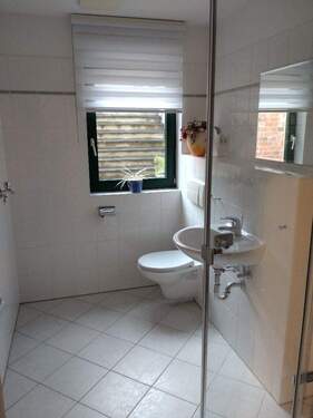 Einliegerwohnung I - Bad - 