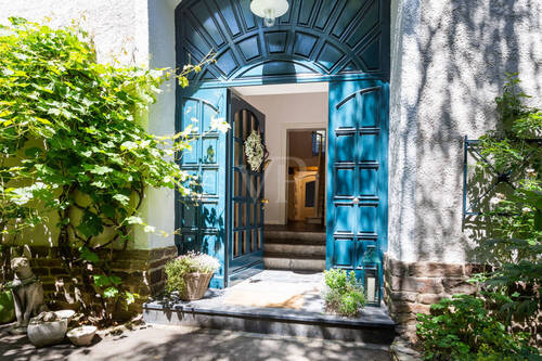 Hereinspaziert - 7 Zimmer Einfamilienhaus in Bodenbach