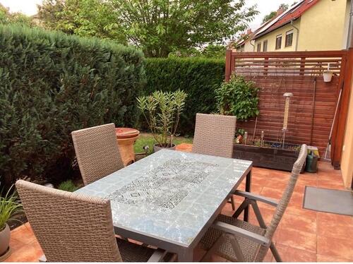 Terrasse - Doppelhaushälfte mit 157,70 m&sup2; in Leuna zum Kaufen