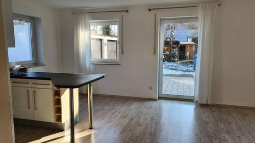 Wohnzimmer - 2 Zimmer Etagenwohnung in Ingolstadt