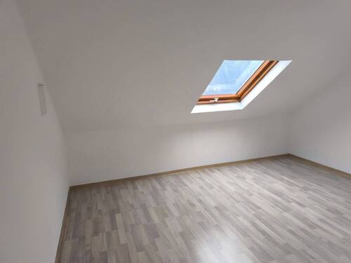 Teilansicht Zimmer Kniestock - 