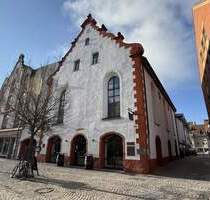 Einmalige Kanzlei-Büro-Praxisräume oder zum Umbau zu Wohnzwecken geeignet! - Villingen-Schwenningen