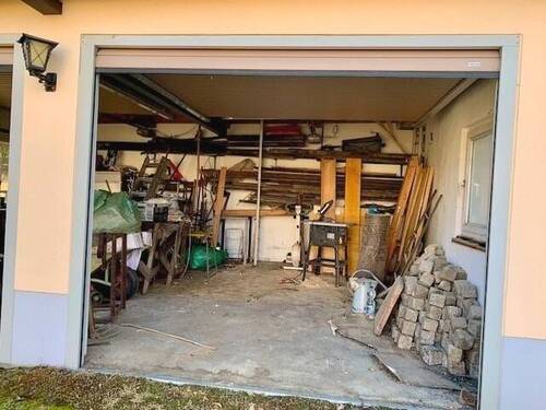Garage - 