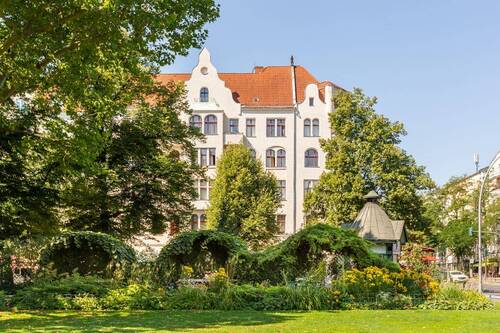 Hochattraktive und ruhige Lage nahe des bekannten Savigny-Platzes in Charlottenburg - 2 Zimmer Etagenwohnung in Berlin