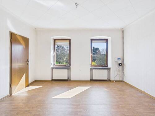 Wohnen EG - 7 Zimmer Einfamilienhaus zum Kaufen in Püttlingen