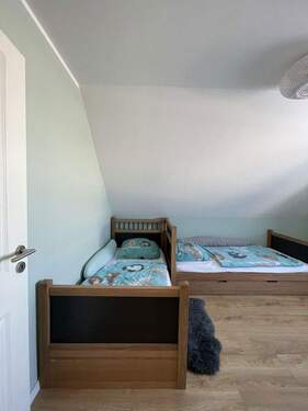 Kinderzimmer im Dachgeschoss - 