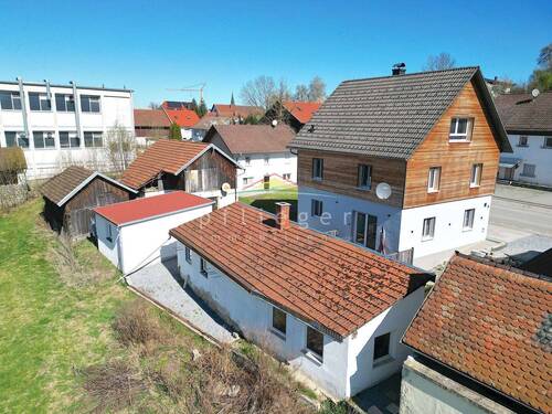 Außenansicht - 4 Zimmer Einfamilienhaus zum Kaufen in Ortenburg