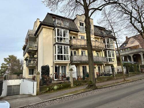 Außenansicht straßenseitig - 3 Zimmer Etagenwohnung in Dresden