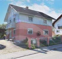 Renoviertes Einfamilienhaus mit kleinem Nebengebäude (auf Erbpacht)! - Gangkofen Kollbach