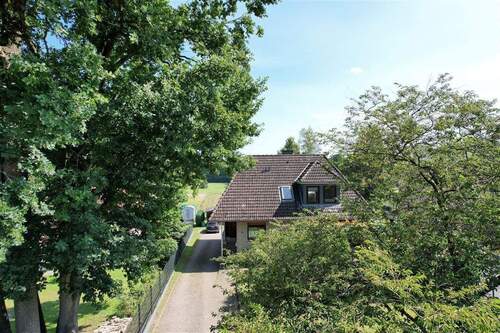 Straßenansicht - 7 Zimmer Einfamilienhaus zum Kaufen in Hanstedt