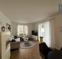 Neubau: Moderne 3-Zimmer-Wohnung mit 2 Balkonen und 2 TG-Stellplätzen - Eisingen