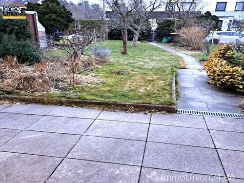 Bild 2 - 5 Zimmer Reihenmittelhaus zum Kaufen in Nürnberg