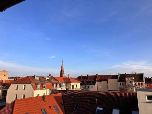 Blick über die Dächer - NÄHE Hauptbahnhof - Helle 3-ZW mit freiem Blick, Balkon, 90443 Nürnberg