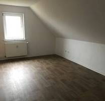 Tolle Dachgeschosswohnung (2. OG) Sofort verfügbar - Langelsheim