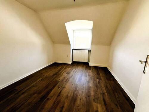 Schlafzimmer - 4 Zimmer Etagenwohnung in Gelsenkirchen