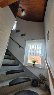 Treppenaufgang zum OG - 