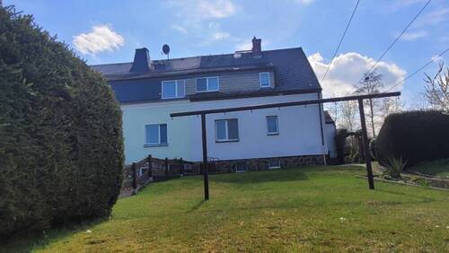 großer Garten - Doppelhaushälfte mit 136,00 m&sup2; in Netzschkau zum Kaufen