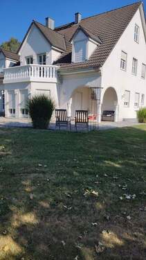 Ansicht aus Süd-Ost - 8 Zimmer Einfamilienhaus in Volkenschwand