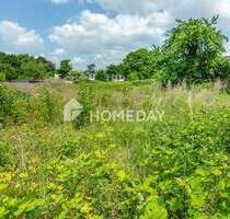 Baugrundstück mit Entwicklungspotenzial in top Rheinlage Kölns