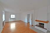 Wohnbereich - 2 Zimmer Etagenwohnung in Essen