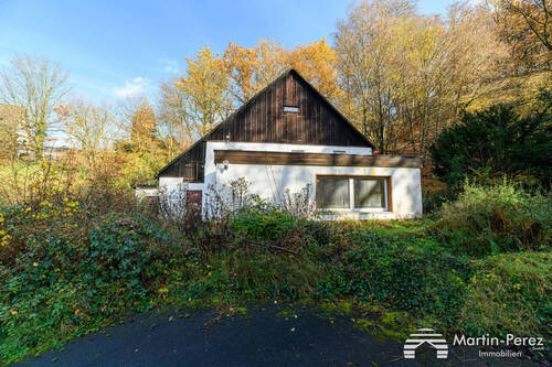 Blick aufs Bestandsgebäude - Baugrundstück in Hagen-Dahl - Ideal für Ihr Einfamilienhaus