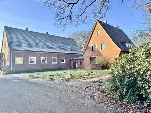 Außenansicht - Großes Anwesen im Außenbereich - 449.000,00&nbsp;EUR Kaufpreis, ca.&nbsp; 260,00&nbsp;m&sup2;&nbsp;Wohnfl&auml;che