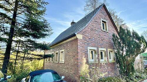 Nebengebäude Außenansicht - 