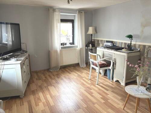 Arbeitszimmer im OG - 