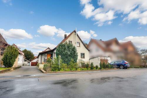 Außenansicht - 4 Zimmer Einfamilienhaus zum Kaufen in Weinsberg