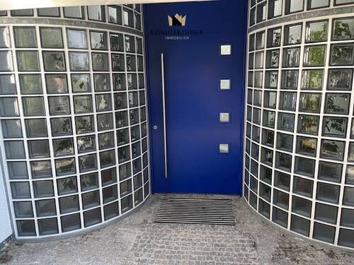 Eingangsbereich - 3 Zimmer Doppelhaushälfte zum Kaufen in Marbach am Neckar