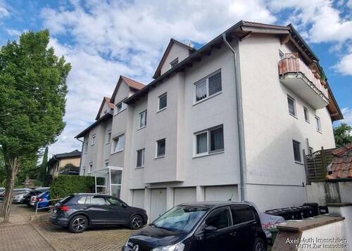 Ansicht - Neues - Top - Angebot! 3-Zimmer-Wohnung in Sulzfeld zur Miete.