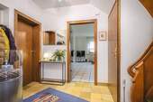 Diele - 7 Zimmer Mehrfamilienhaus, Wohnhaus zum Kaufen in Alsdorf