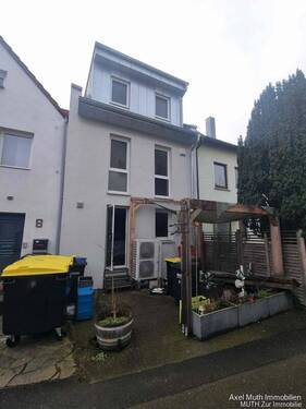 Ansicht von hinten - Reihenmittelhaus zum Kaufen in Neckarsulm / Obereisesheim